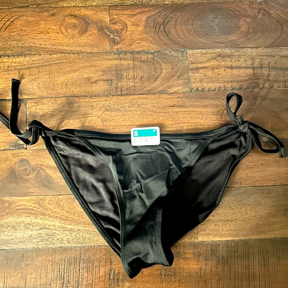 Olaian Women Swim Bottoms Size Small Black NWT